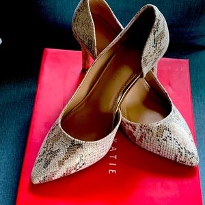 Kelly and Katie Oriella Other Brown.